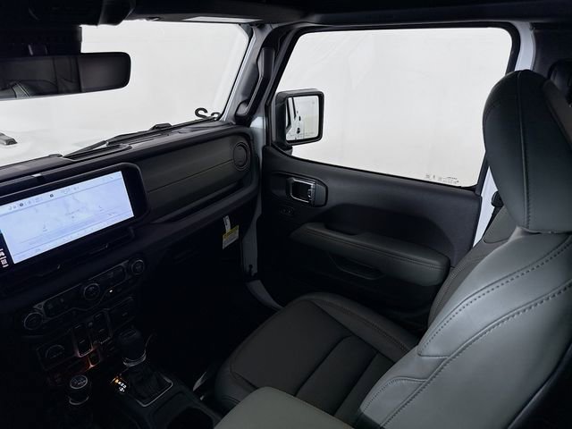 New 2026 Jeep Gladiator Mojave AWD/4WD image 22