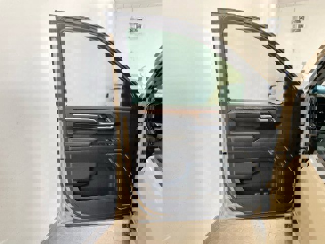 Used 2022 GMC Sierra 1500 Elevation AWD/4WD image 16