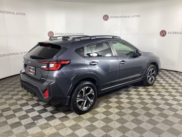 Used 2024 Subaru Crosstrek 2.0i Premium image 4