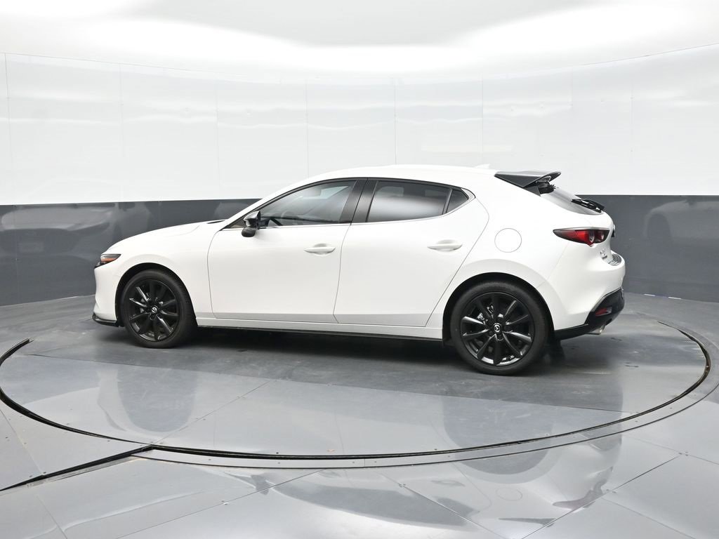 Used 2024 MAZDA MAZDA3 Hatchback w/Premium Plus Pkg image 5