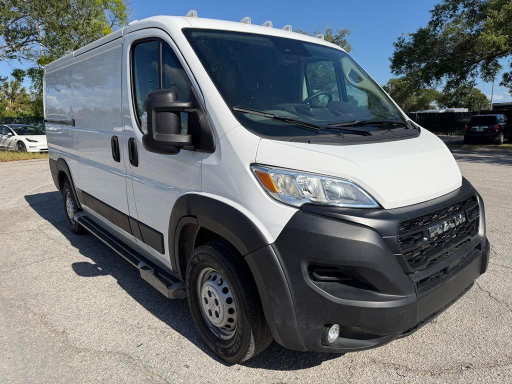Used 2025 RAM ProMaster 2500 w/ U-Haul Equipment Group FWD image 2