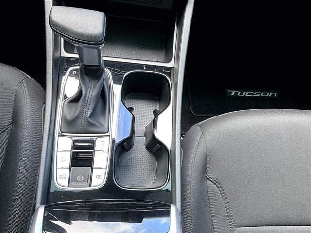 Used 2025 Hyundai Tucson SE FWD image 24