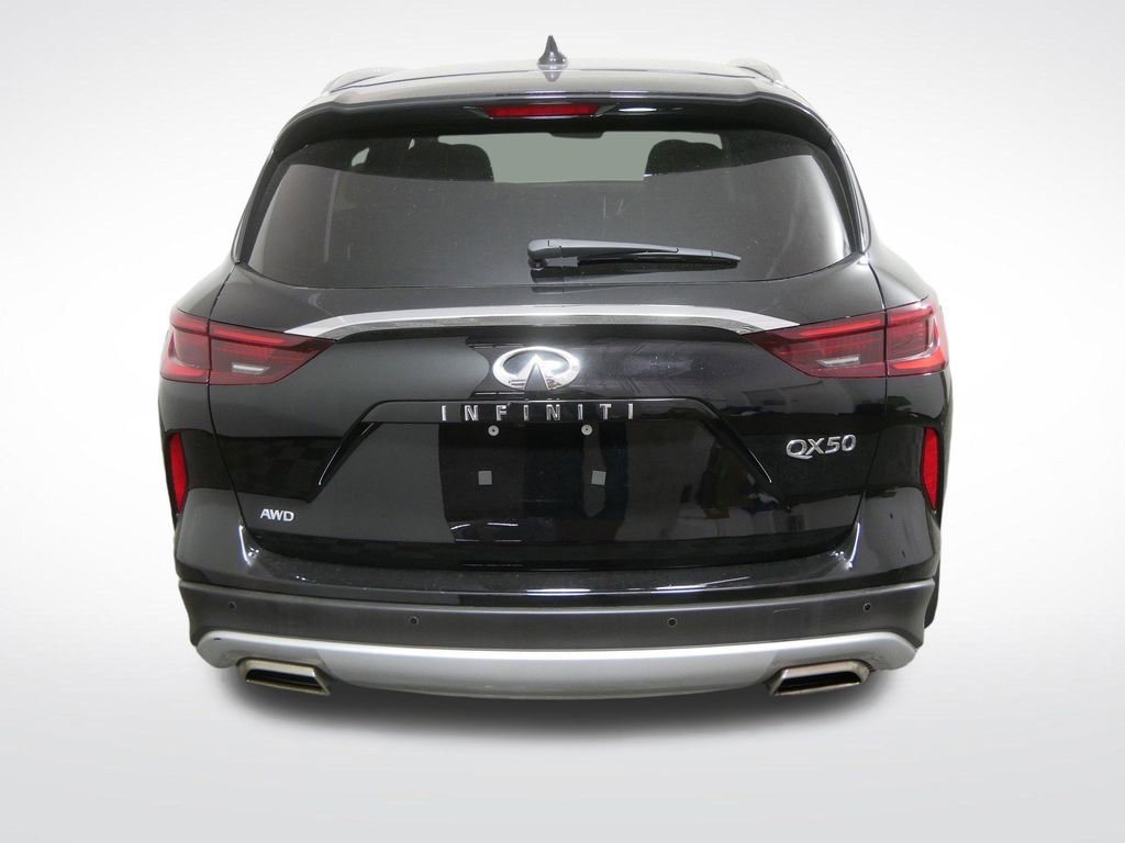 Used 2025 INFINITI QX50 Luxe AWD/4WD image 5