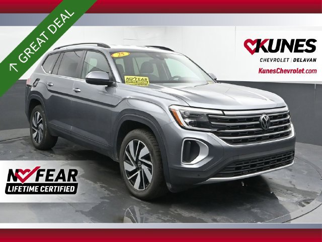 Used 2025 Volkswagen Atlas SE
