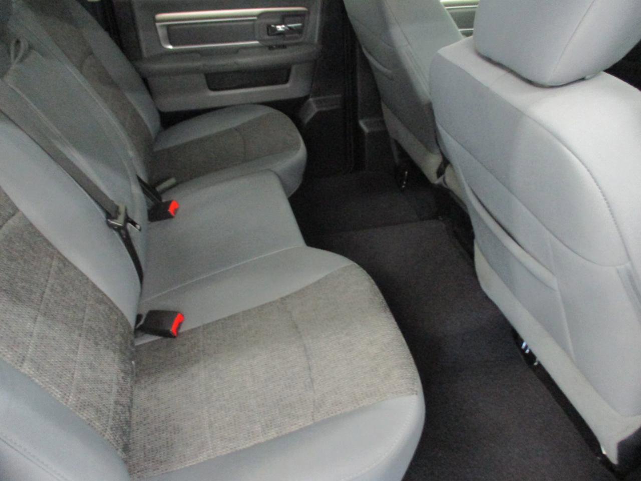 Used 2017 RAM 1500 Big Horn AWD/4WD image 11