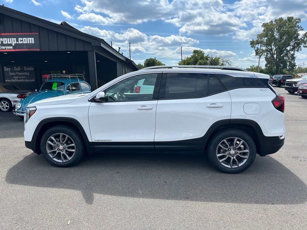 Used 2022 GMC Terrain SLT image 6