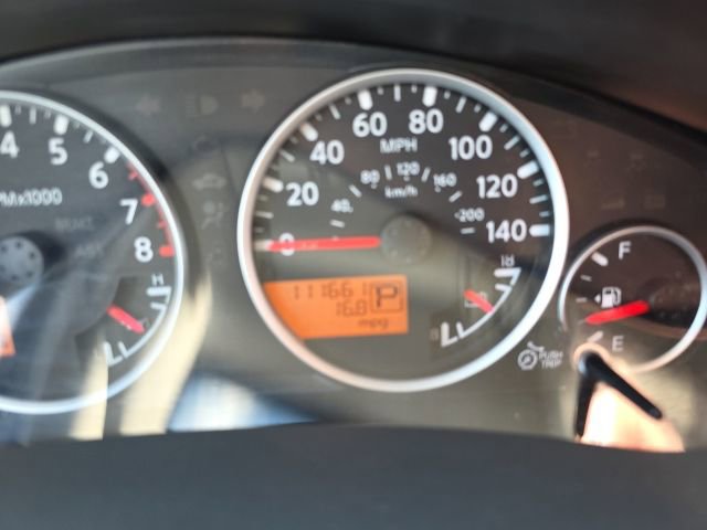 Used 2015 Nissan Frontier SL w/ Moonroof Package AWD/4WD image 4