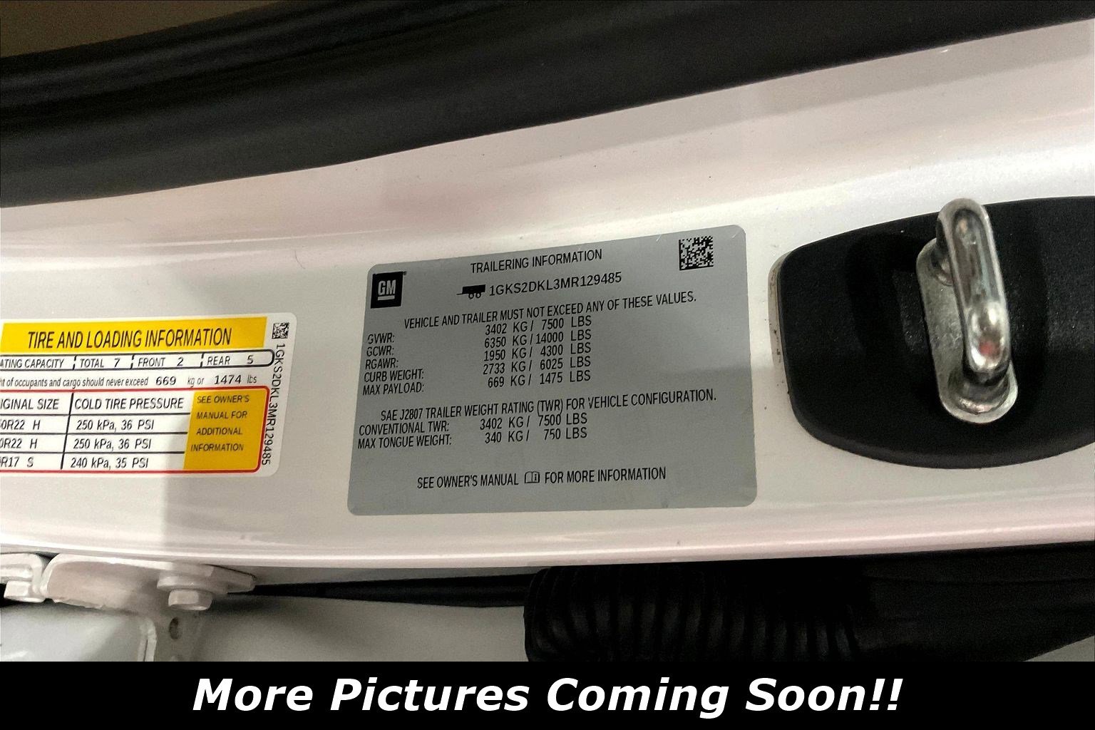 Used 2021 GMC Yukon Denali w/ Denali Premium Package AWD/4WD image 6