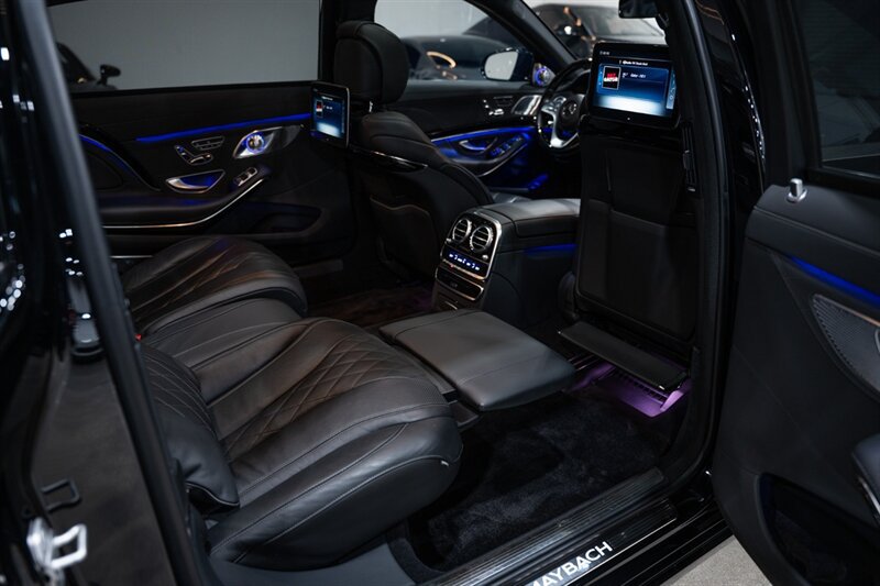 Used 2018 Mercedes-Benz Maybach S 560 4MATIC image 37