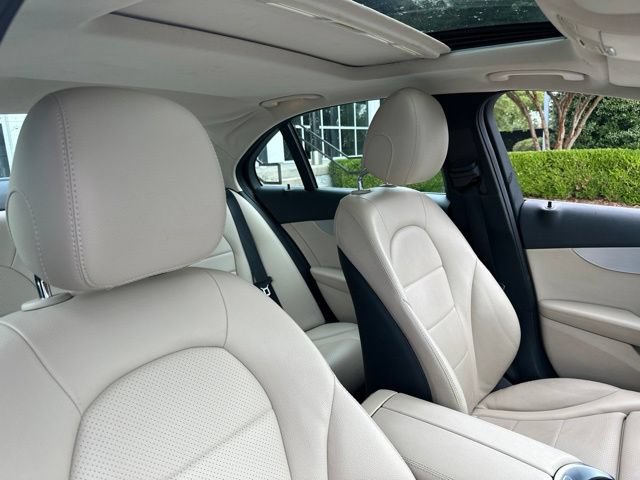Used 2019 Mercedes-Benz C 300 Sedan image 32