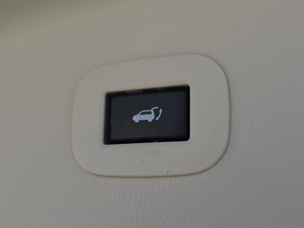 Used 2023 INFINITI QX80 Luxe w/ Cargo Package image 21