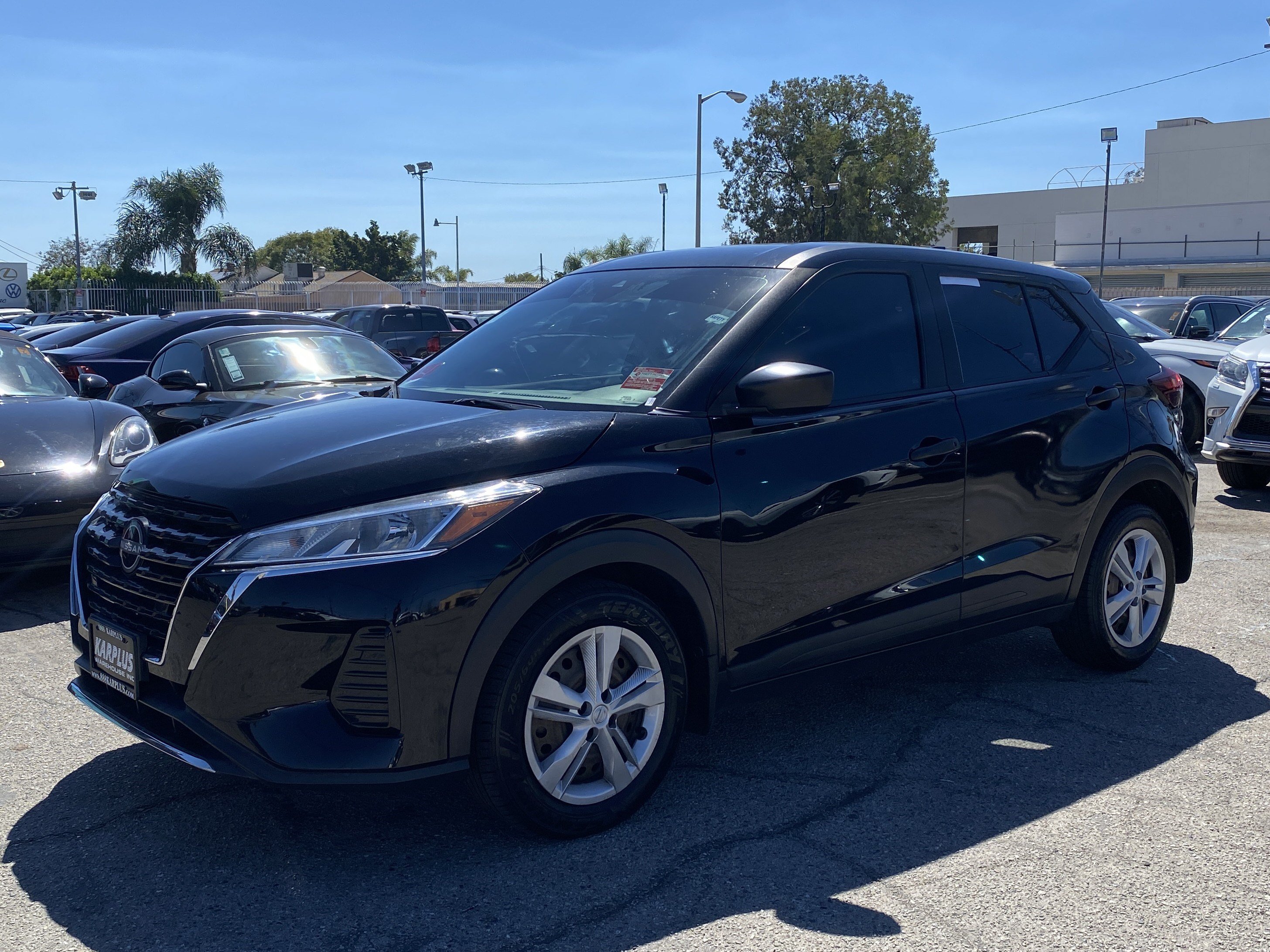 Used 2024 Nissan Kicks S FWD image 2