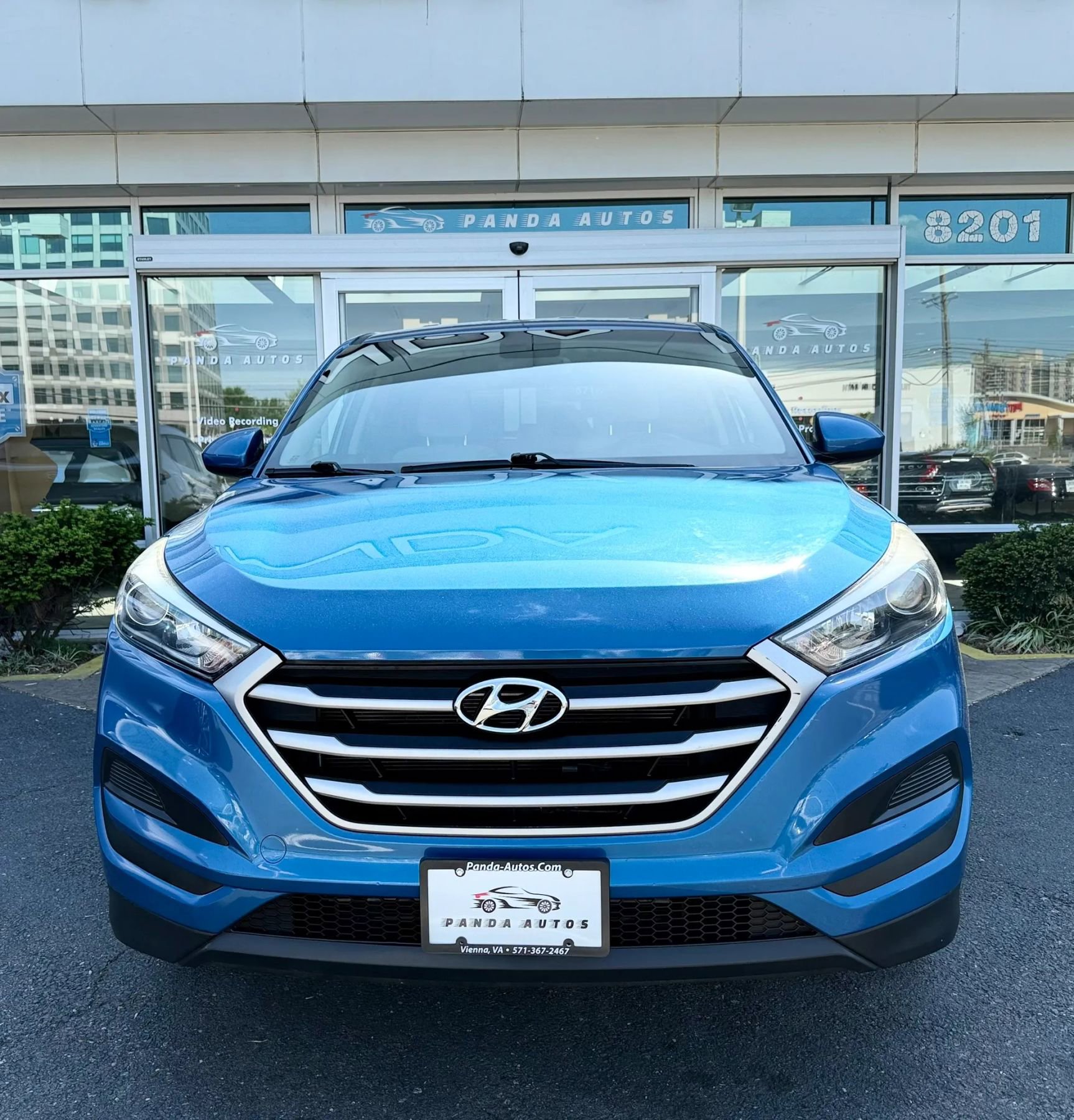 Used 2018 Hyundai Tucson SE FWD image 2