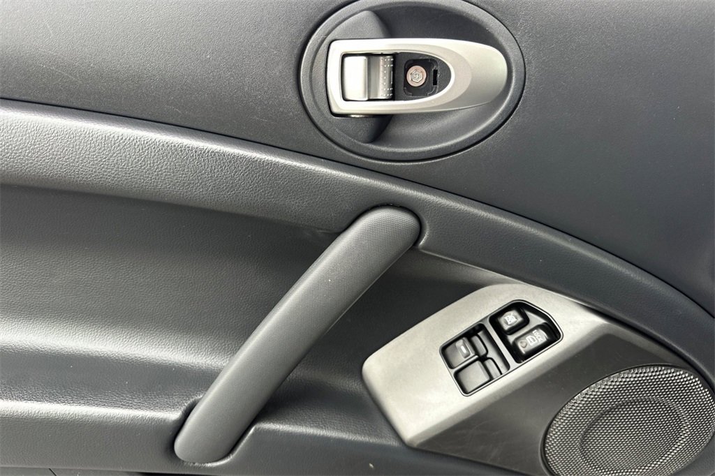 Used 2006 Mitsubishi Eclipse GT image 11