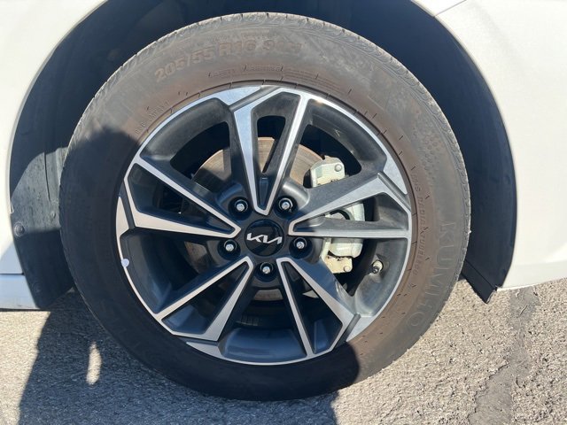 Used 2024 Kia Forte LXS image 22