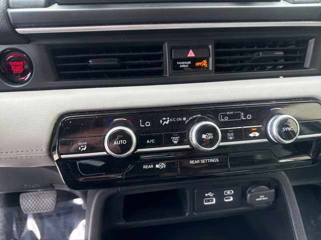 Certified 2023 Honda Pilot LX image 15