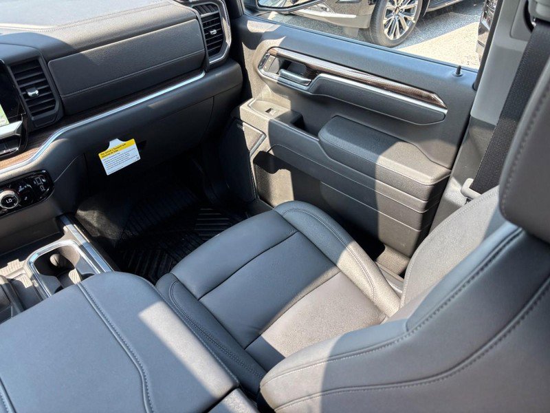 New 2026 Chevrolet Silverado 1500 LT Trail Boss w/ LT Trail Boss Premium Package AWD/4WD image 9