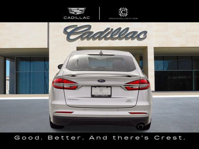 Used 2019 Ford Fusion SE w/ Equipment Group 151A FWD image 4