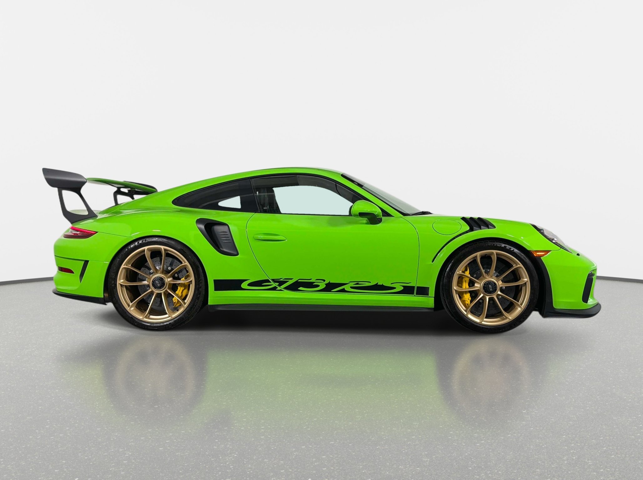 Used 2019 Porsche 911 GT3 RS RWD image 2