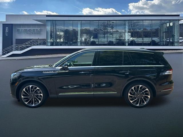 New 2026 Lincoln Aviator Reserve w/ Illumination Package RWD image 4