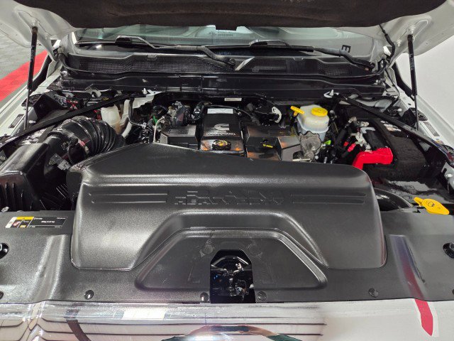 Used 2024 RAM 3500 Limited w/ Safety Group image 96