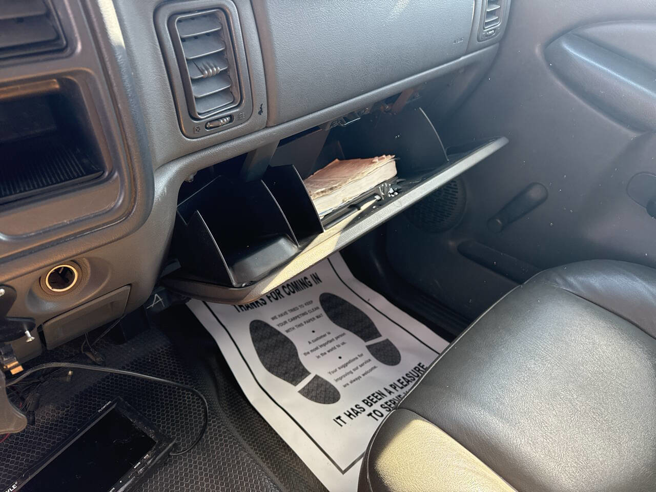 Used 2003 Chevrolet Silverado 2500 2WD Crew Cab image 11