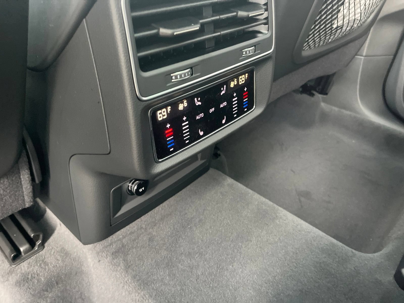New 2026 Audi Q7 Premium Plus AWD/4WD image 27