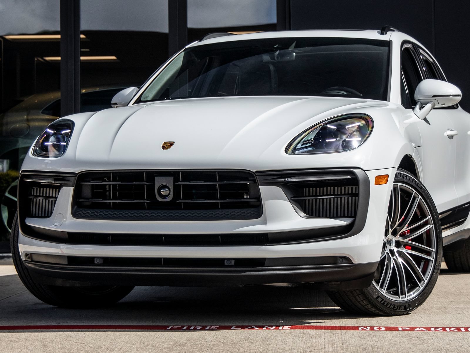 New 2026 Porsche Macan S AWD/4WD image 7