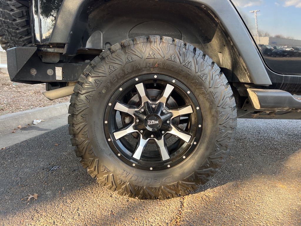 Used 2018 Jeep Wrangler Unlimited Sport S image 9