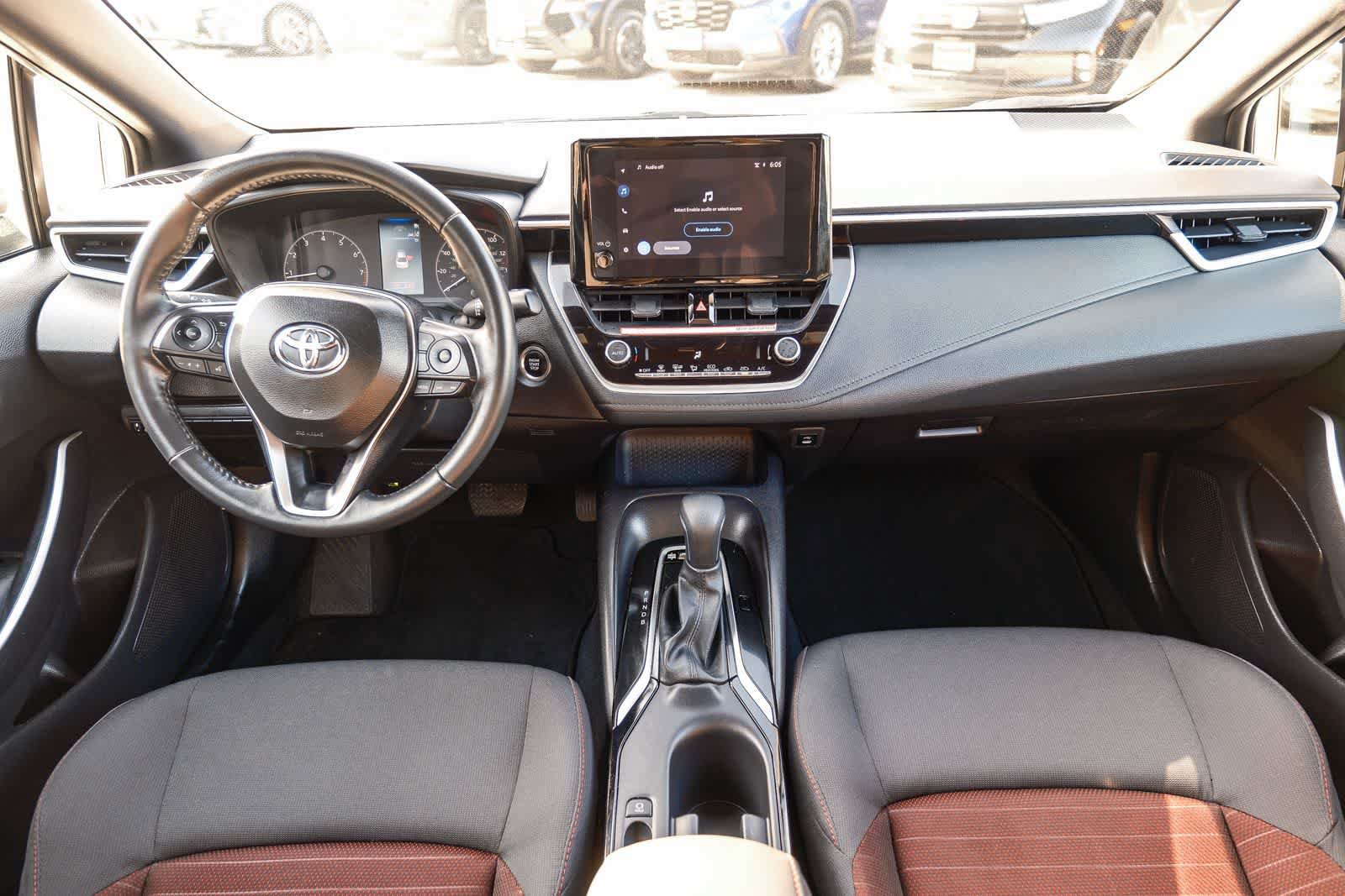 Certified 2025 Toyota Corolla SE w/ Convenience Package FWD image 13