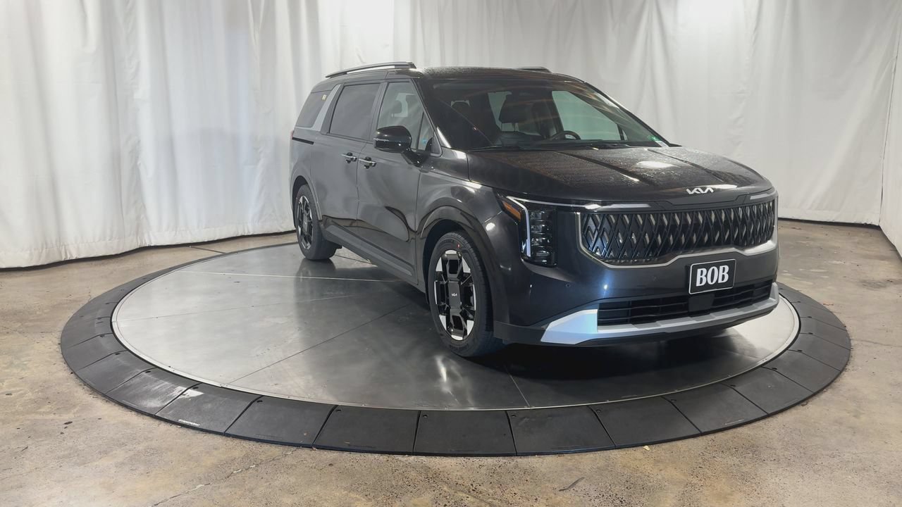 New 2026 Kia Carnival EX FWD image 3