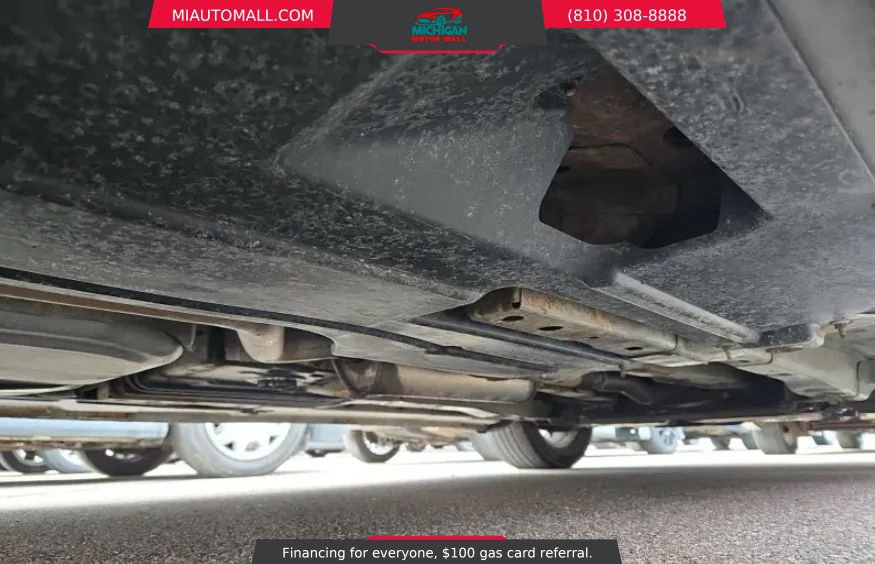 Used 2013 Chrysler 200 Touring image 13