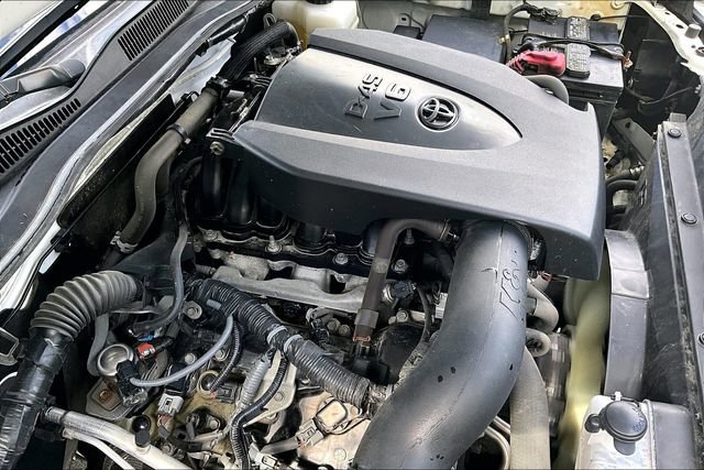 Used 2018 Toyota Tacoma TRD Off-Road w/ Technology Package image 34