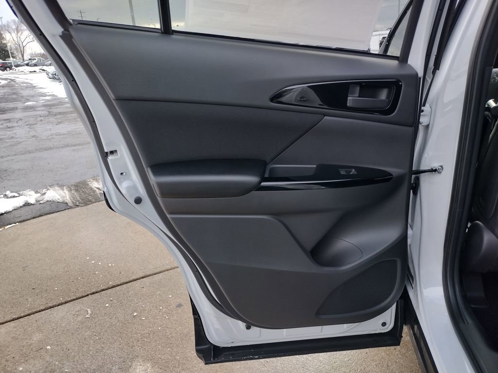 New 2026 Mitsubishi Eclipse Cross LE image 28