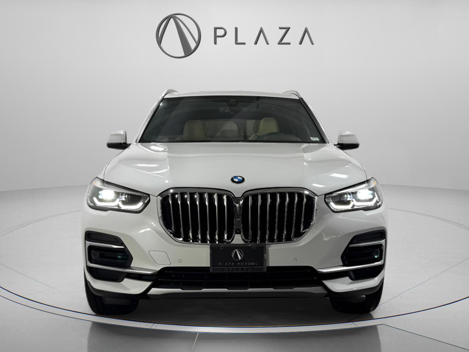 Used 2022 BMW X5 xDrive40i w/ Parking Assistance Package image 8
