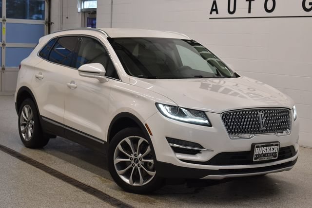 Used 2019 Lincoln MKC Select w/ Select Plus Package AWD/4WD image 1