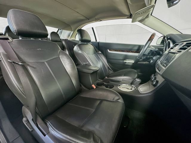 Used 2010 Chrysler Sebring Limited image 27