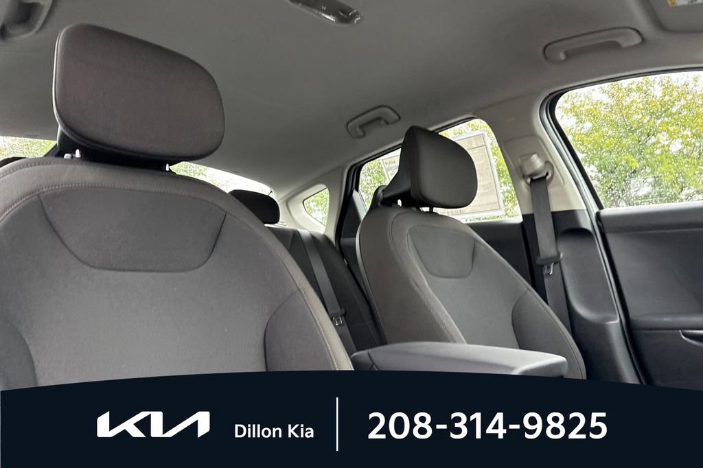 New 2026 Kia K4 FWD image 17
