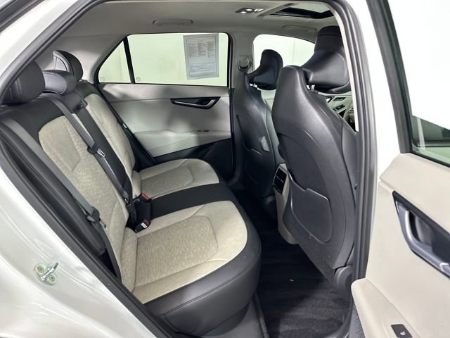 Used 2023 Kia Niro Wave w/ Wave Preserve Package image 27