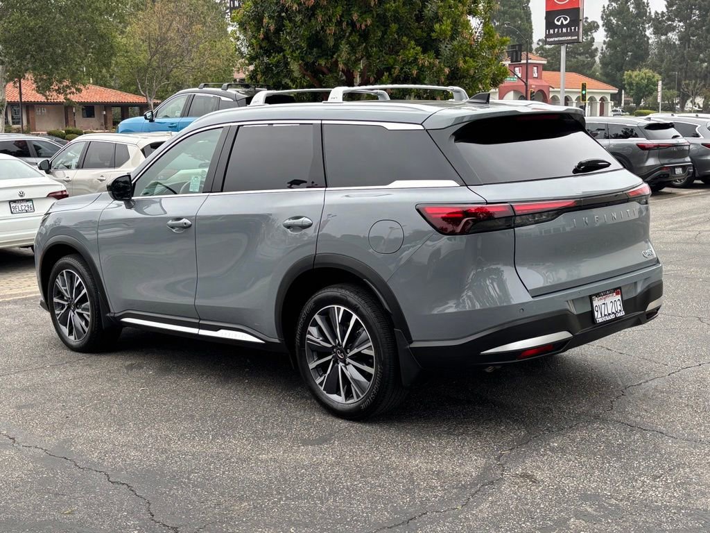 Certified 2026 INFINITI QX60 Luxe w/ Cargo Package FWD image 6