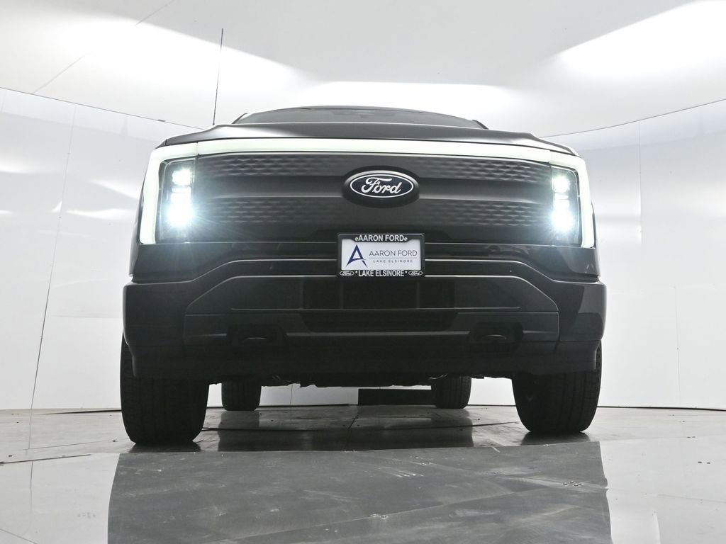 Used 2025 Ford F150 Lightning XLT image 49