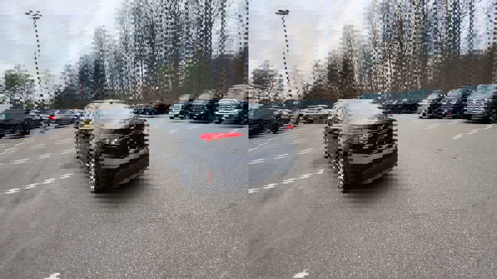 Used 2025 Toyota Corolla LE image 11