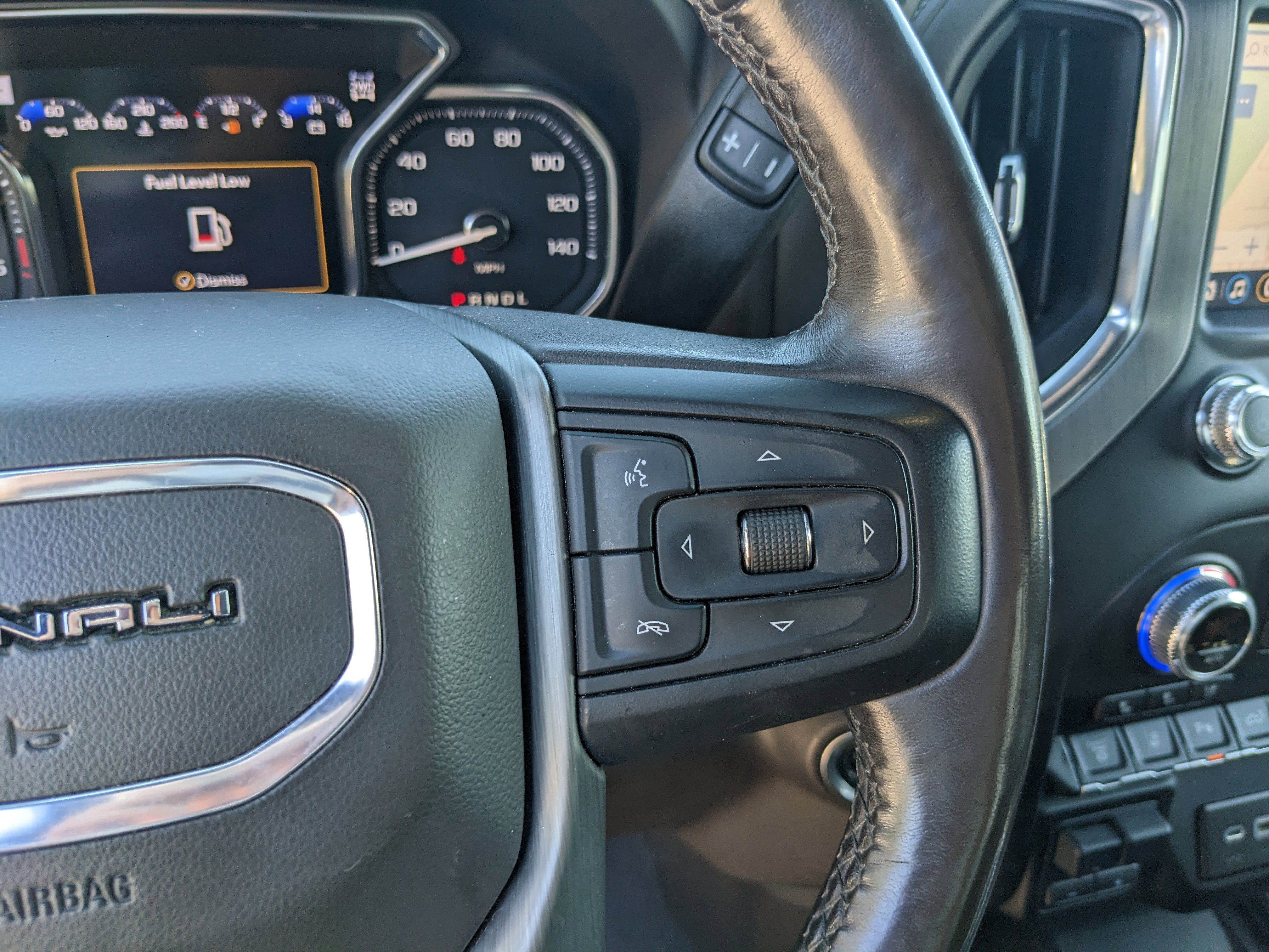 Used 2022 GMC Sierra 2500 Denali image 30
