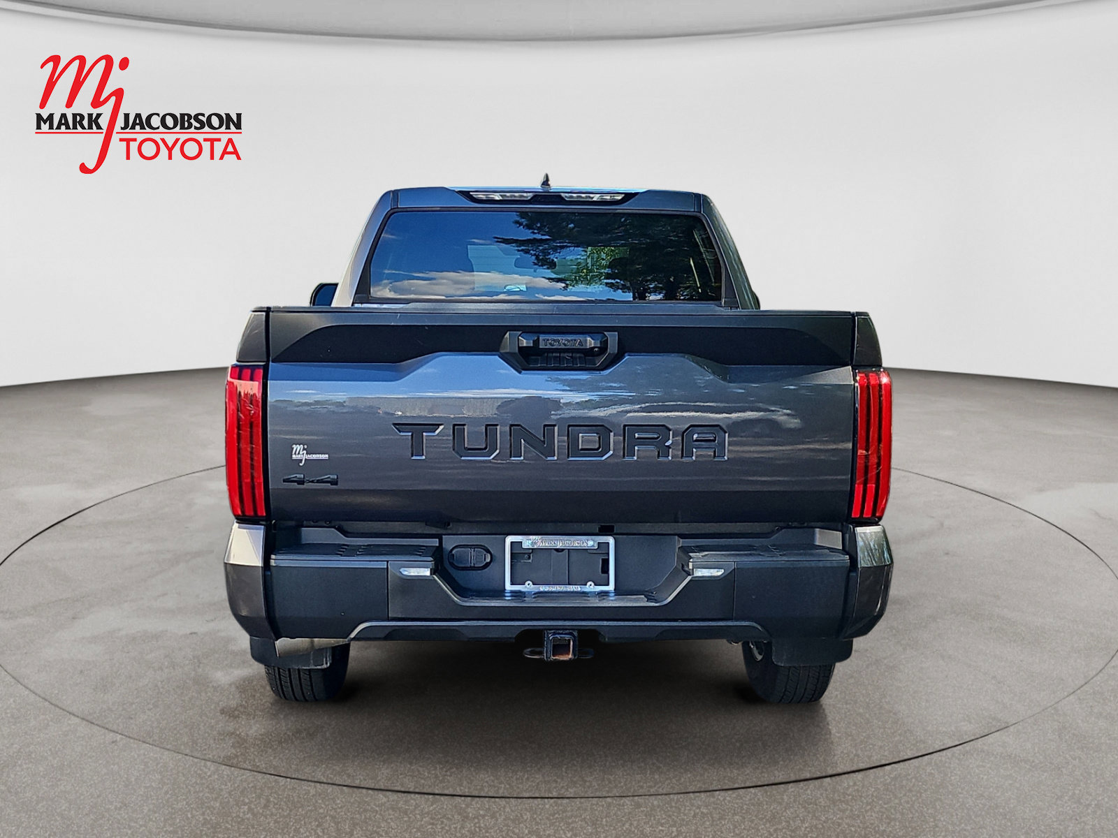 Used 2023 Toyota Tundra SR w/ SR Tow Package AWD/4WD image 10