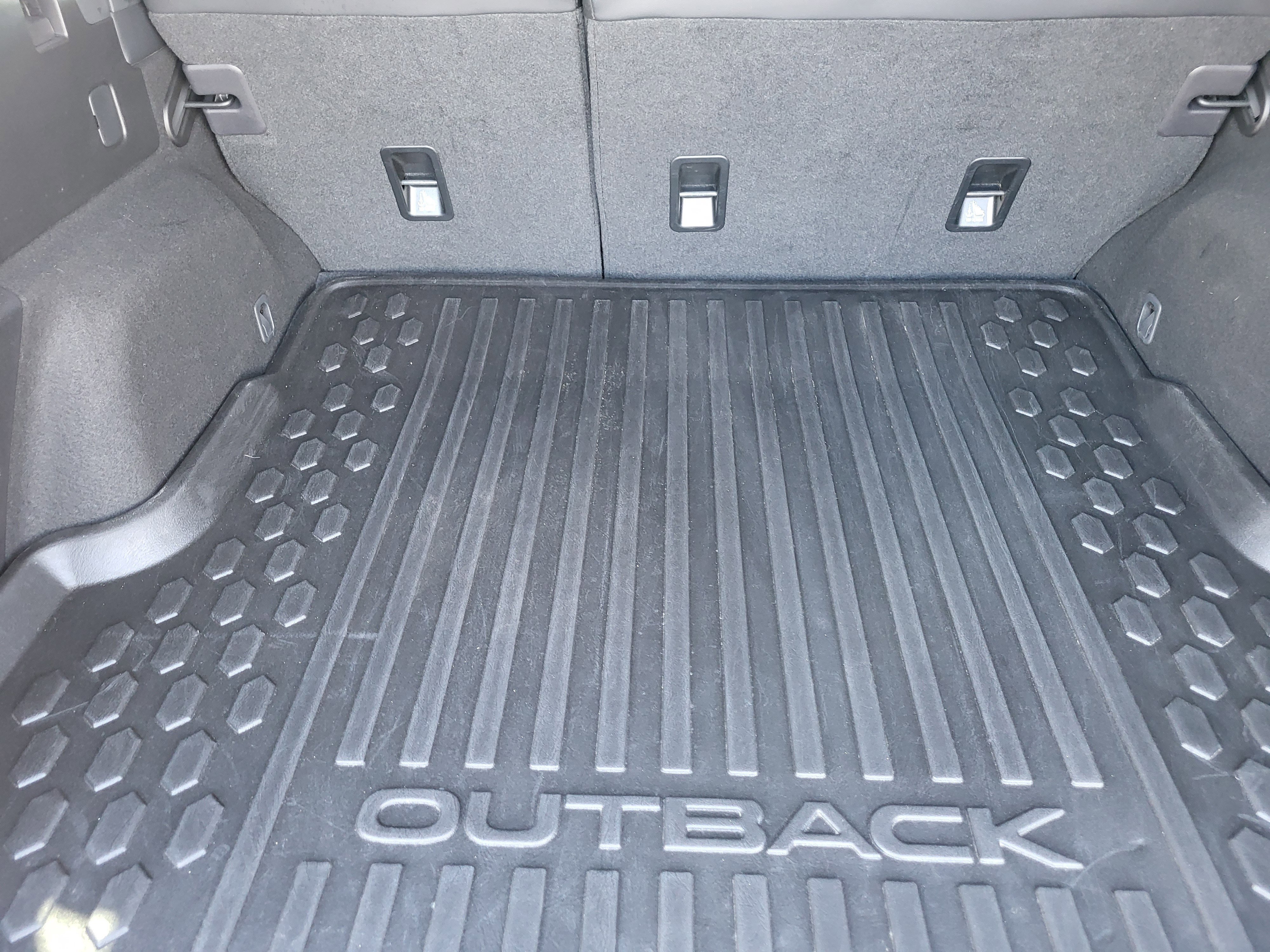Used 2024 Subaru Outback Limited image 12