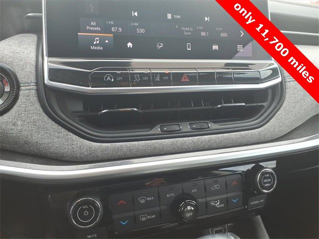 Certified 2022 Jeep Compass Latitude w/ Convenience Group image 16