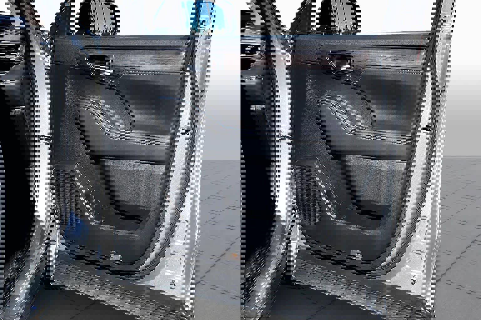 Used 2022 Toyota Highlander Platinum image 22