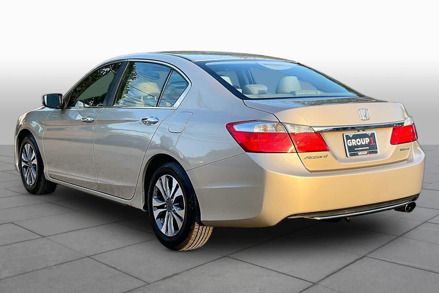 Used 2014 Honda Accord LX image 12