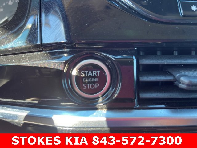 Used 2022 Nissan Pathfinder SL image 16