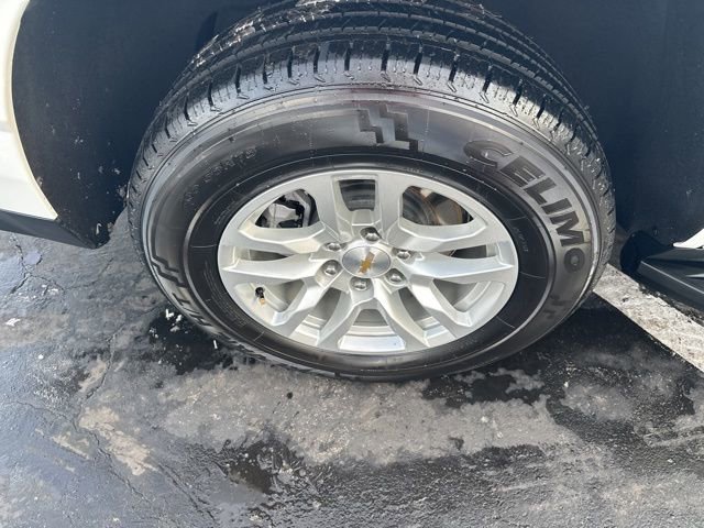 Used 2024 Chevrolet Tahoe LT AWD/4WD image 21